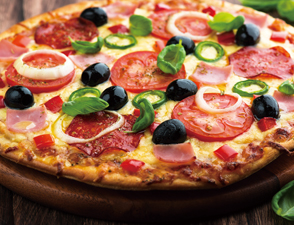 意式荤食薄脆披萨