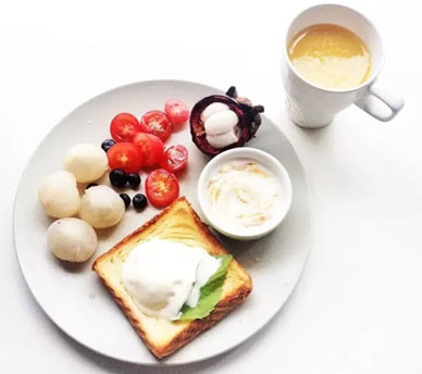 营养早餐新升级：早餐达人是怎样保证蔬果面包