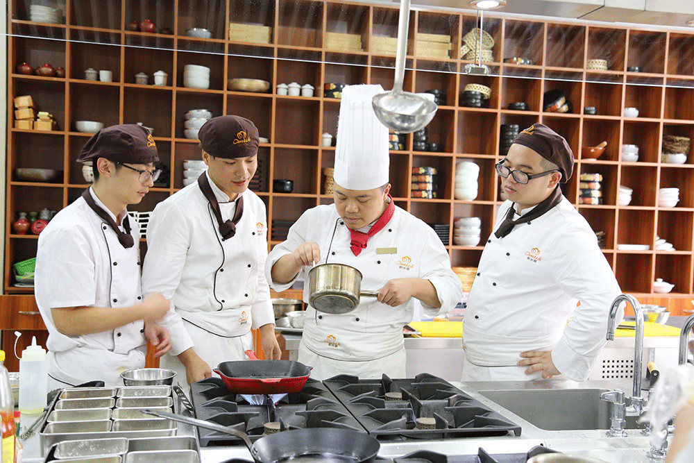 郑州最好的西餐学校——西餐行业发展之迅猛！