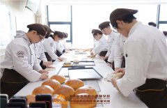 课堂实训为主,才能让零基础学员学习更有自信!