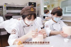 高考不如意莫慌，大学门外也有栋梁之材！