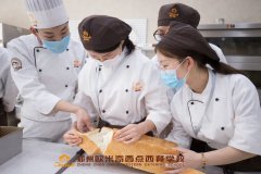 为什么不建议你去饼房当学徒?!