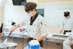 2023春季班报名火爆!学习赶早不赶晚!来郑州欧米奇开启一场技能约会