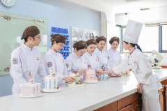入学前,了解一下郑州欧米奇的5大优势!