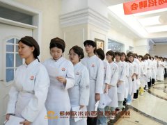 为什么家长选择郑州欧米奇西点学校，就业好才是硬道理！